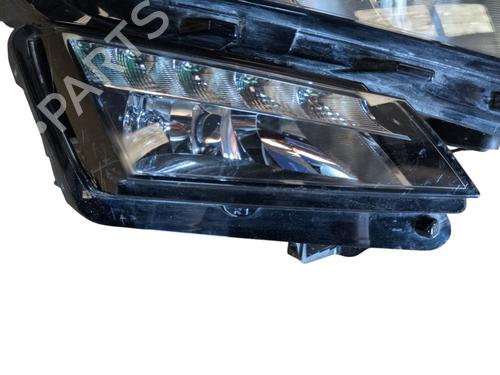 Used Right headlight Right headlight SKODA KODIAQ I (NS6, NS7, NV7) 2.0 TDI 4x4 (150 hp) 26125620 26125620