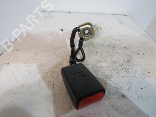 Used Seat buckle VW POLO (9N_, 9A_) 1.4 TDI (70 hp) 25095234