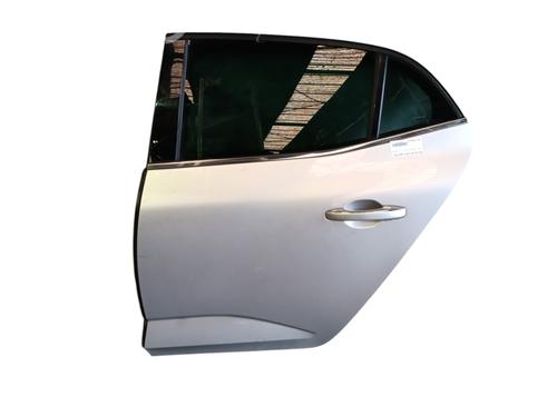 left-rear-door-renault-megane-iv-hatchback-b9amn_-2015-32237016 main image