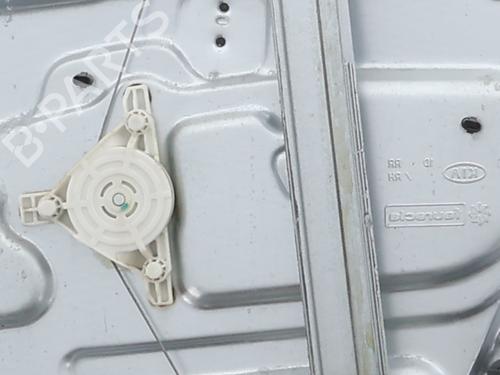 Used Rear right window mechanism Rear right window mechanism KIA CARENS III MPV (UN) 2.0 CRDi 115 (115 hp) 40439624 40439624