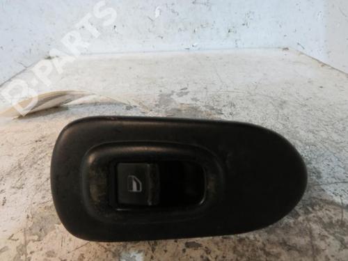 Used Right front window switch Right front window switch SEAT LEON (1M1) 1.9 TDI (110 hp) 10606064 10606064