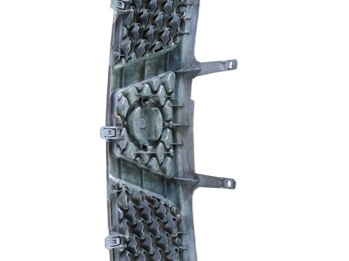 Used Grille NISSAN X-TRAIL I (T30) 2.2 Di 4x4 (114 hp) 25735923