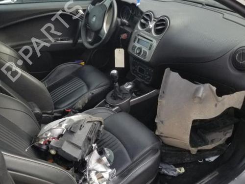 Warning switch ALFA ROMEO MITO (955_) 1.6 JTDM (955AXC1B) | BP25110509I22 - Image 4