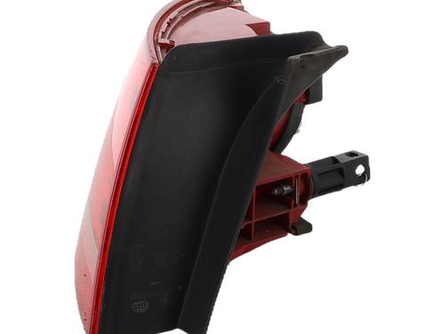 left-taillight-audi-a4-b8-8k2-2007-2008-2009-2010-2011-2012-2013-2014-2015-2016-2017-38939560 main image