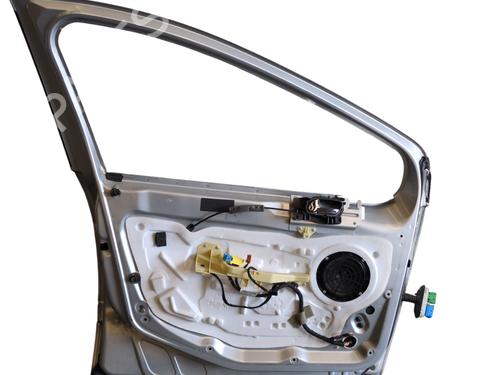 Left front door PEUGEOT 308 I (4A_, 4C_) 1.6 HDi | BP26658938C2 
