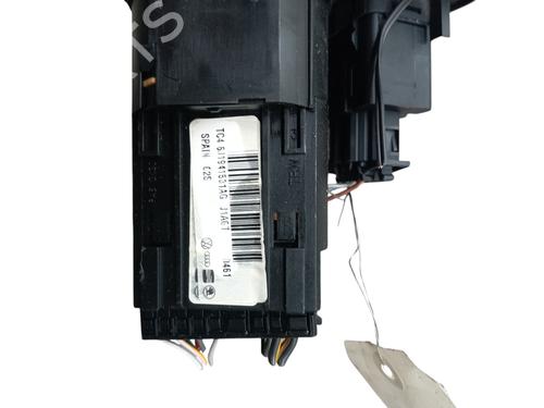 Used Headlight switch Headlight switch SEAT IBIZA IV (6J5, 6P1) 2.0 TDI (143 hp) 32990011 32990011