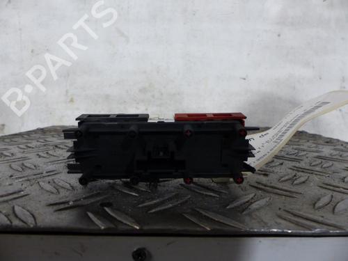 Used Warning switch Warning switch RENAULT MEGANE II (BM0/1_, CM0/1_) 1.6 16V (112 hp) 25064985 25064985