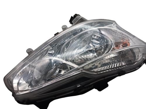 Right headlight PEUGEOT 208 I (CA_, CC_) 1.2 VTI 82 | BP29759846C29