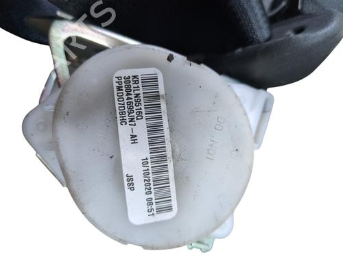 rear-left-seatbelt-peugeot-108-2014-26393343 main image