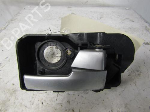 Used Rear right interior door handle FORD MONDEO III (B5Y) 2.0 TDCi (130 hp) 25068837