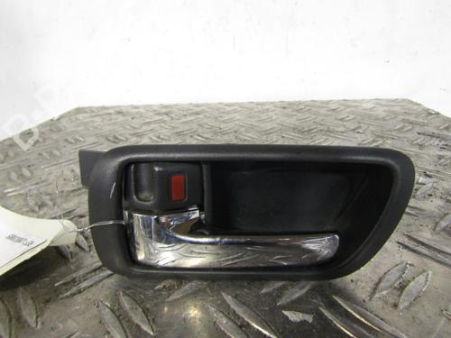 Used Rear left interior door handle TOYOTA COROLLA Verso (ZER_, ZZE12_, R1_) 2.2 D-4D (AUR10_, AUR10R) (177 hp) 25069960