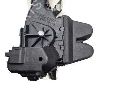 Tailgate lock MERCEDES-BENZ C-CLASS (W204) C 220 CDI (204.002) | BP29137061C101 
