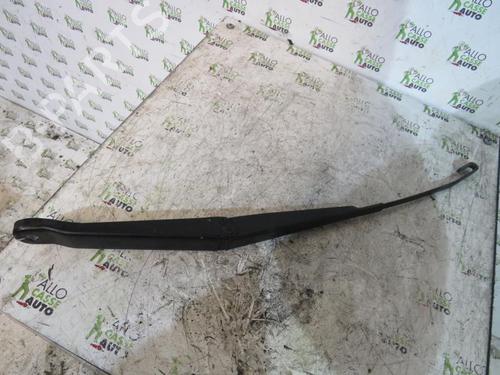 Used Front windshield wiper arm FIAT PUNTO (188_) 1.3 JTD 16V (70 hp) 25070949