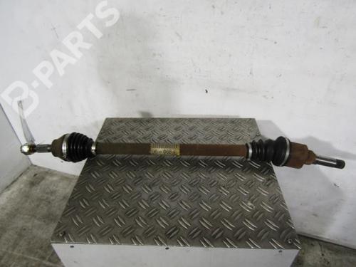 Used Right front driveshaft Right front driveshaft PEUGEOT 1007 (KM_) 1.4 (75 hp) 10588443 10588443