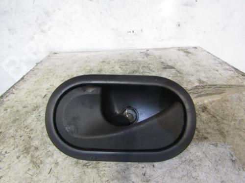 Used Rear left interior door handle Rear left interior door handle RENAULT MODUS / GRAND MODUS (F/JP0_) 1.5 dCi (FP0F, JP0F) (86 hp) 10594802 10594802