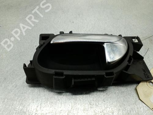 Used Rear left interior door handle PEUGEOT 5008 (0U_, 0E_) 1.6 HDi (114 hp) 25063275