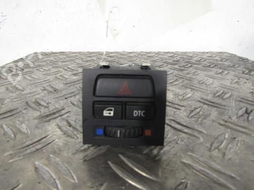 Used Warning switch BMW 3 (E90) 320 d (163 hp) 25095773