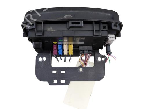 Used Display monitor Display monitor RENAULT CLIO III (BR0/1, CR0/1) 1.2 16V Hi-Flex (BR1U, CR1U) (75 hp) 33307940 33307940