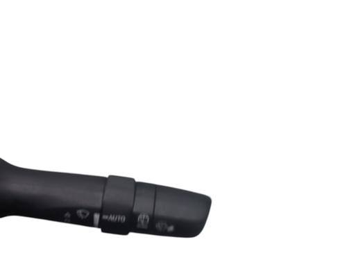 Used Steering column stalk TOYOTA YARIS (_P13_) 1.5 Hybrid (NHP130_, NHP130) (101 hp) 30107805