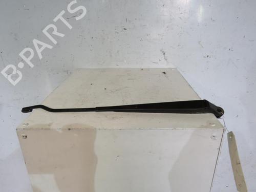 Used Front windshield wiper arm SUZUKI IGNIS II (MH) 1.3 DDiS (RM413D) (70 hp) 25070670