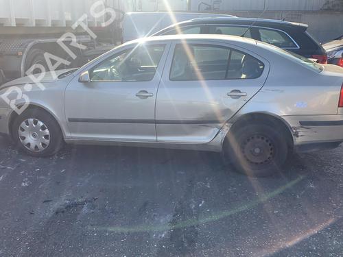 Warning switch SKODA OCTAVIA II (1Z3) 1.9 TDI | BP25089745I22  - Image 7