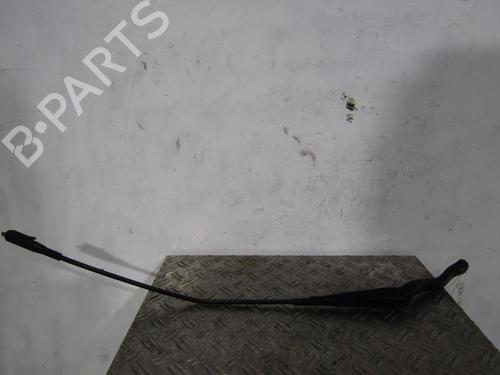 Used Front windshield wiper arm OPEL CORSA D (S07) 1.4 (L08, L68) (90 hp) 25084734