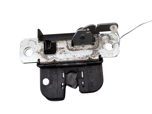 Tailgate lock VW POLO IV (9N_, 9A_) 1.4 TDI | BP29635245C101 