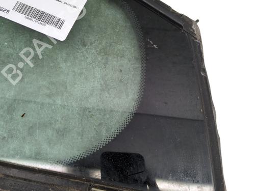Used Front right quarter glass PEUGEOT 308 I (4A_, 4C_) 1.6 HDi (92 hp) 31993792