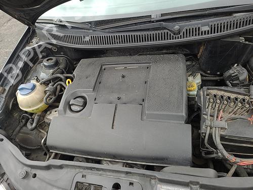 Windscreen washer tank VW POLO (9N_, 9A_) 1.2 12V | BP25110468C113 
