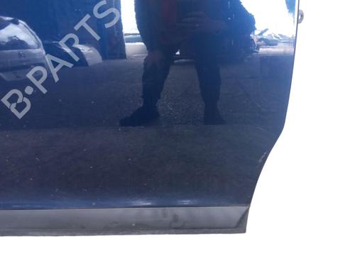 Used Right front door Right front door 25058345 25058345