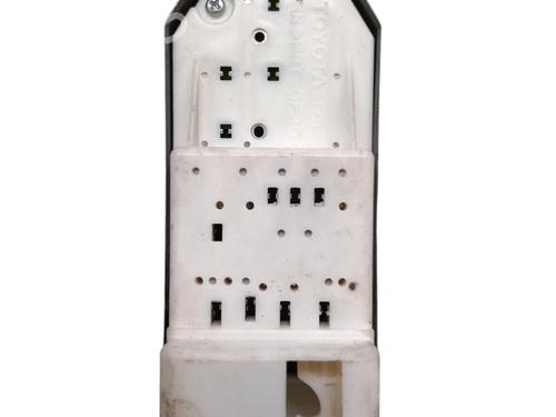 Used Left front window switch TOYOTA YARIS (_P13_) 1.5 Hybrid (NHP130_, NHP130) (101 hp) 28521624
