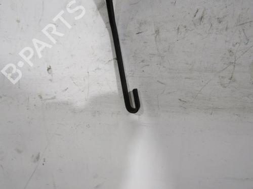Used Front windshield wiper arm Front windshield wiper arm SSANGYONG STAVIC 2.7 270 sXDi (165 hp) 25069505 25069505