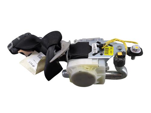 Used Front right seatbelt Front right seatbelt SSANGYONG KORANDO (CK) 2.0 e-XDi (175 hp) 30819945 30819945