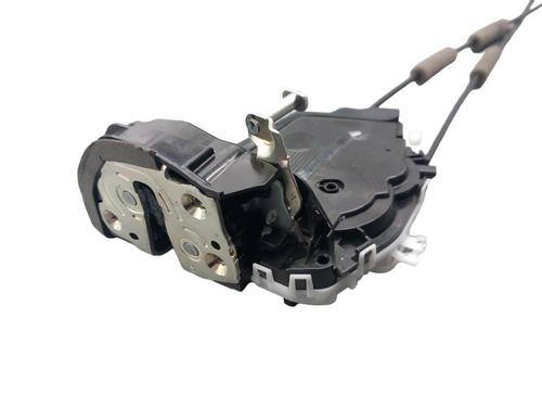 Used Rear right lock TOYOTA YARIS CROSS (MXP_) 1.5 Hybrid (MXPJ10) (116 hp) 25053979