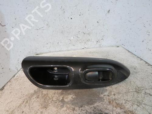 Used Right rear window switch NISSAN JUKE (F15) 1.6 (117 hp) 25081131