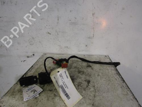 Used Ignition barrel PEUGEOT 1007 (KM_) 1.4 16V (88 hp) 25105669