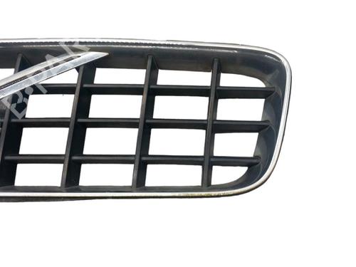 Used Grille Grille VOLVO XC90 I (275) D5 AWD (185 hp) 25099645 25099645