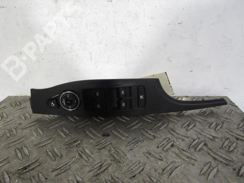 Used Left front window switch Left front window switch HYUNDAI i40 I (VF) 1.7 CRDi (136 hp) 10591126 10591126