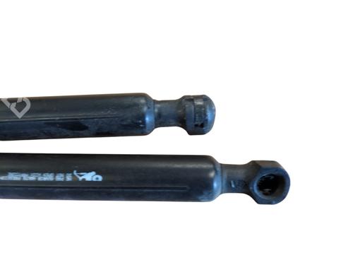 tailgate-lift-support-peugeot-2008-i-cu_-2013-26025697 main image