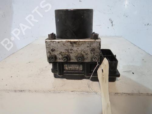 Used ABS pump SEAT IBIZA III (6L1) 1.9 TDI (100 hp) 25086132