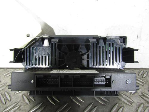 climate-control-audi-a3-8p1-2003-2004-2005-2006-2007-2008-2009-2010-2011-2012-2013-25065644 main image