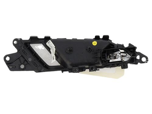 Used Front left interior door handle Front left interior door handle VW POLO VI (AW1, BZ1, AE1) 1.0 TSI (95 hp) 36671507 36671507
