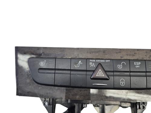 Used Warning switch Warning switch MERCEDES-BENZ CLS (C219) CLS 320 CDI (211 hp) 25061216 25061216