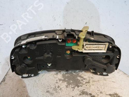 Used Instrument cluster Instrument cluster RENAULT MASTER III Van (FV) 2.3 dCi 125 FWD (FV0C, FV0D, FV0G, FV0H, FV0J, FV0K,... (125 hp) 25109879 25109879