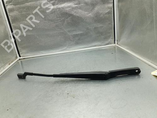 Used Front windshield wiper arm OPEL ASTRA J (P10) [2009-2016]  25104345