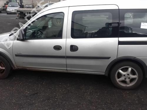 Left taillight OPEL COMBO Tour 1.7 DI 16V | BP25089583C34 
