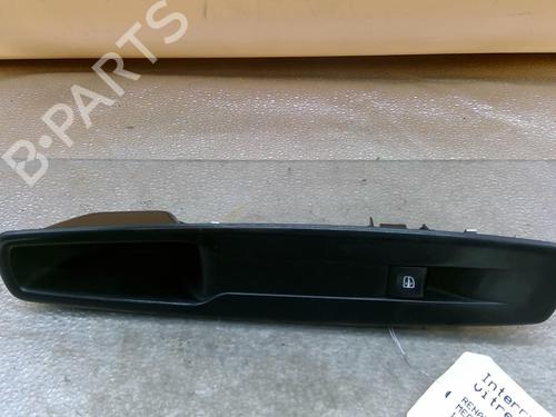 Right front window switch RENAULT MEGANE III Grandtour (KZ0/1) 1.5 dCi (KZ09, KZ0D, KZ1G, KZ29, KZ14, KZ1W, KZ10, KZ1F,... | BP25081912I26 