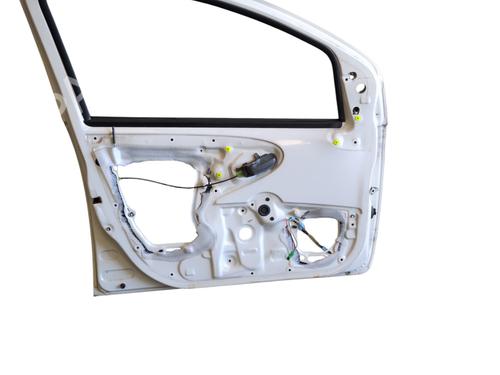 Used Left front door Left front door CITROËN C1 (PM_, PN_) 1.0 (68 hp) 26658942 26658942