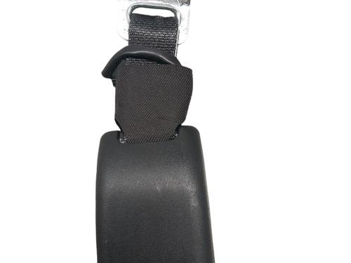 seat-buckle-toyota-aygo-_b4_-2014-25099602 main image