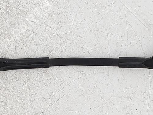 front-windshield-wiper-arm-hyundai-ix20-jc-2010-2011-2012-2013-2014-2015-2016-2017-2018-2019-39215062 main image